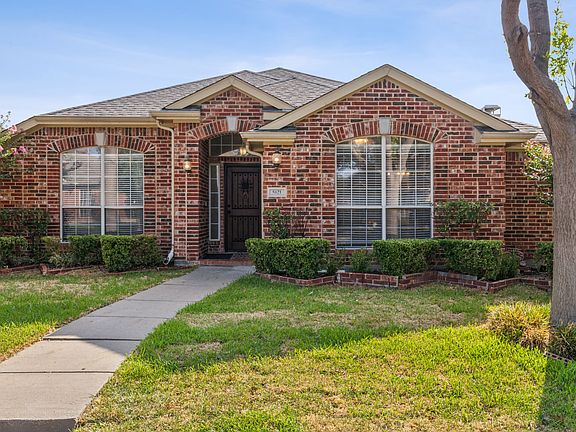 4th image of 5621 Phoenix Dr