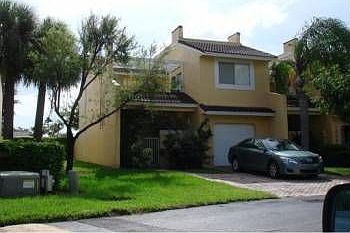1st image of 10234 NW 51st Ter