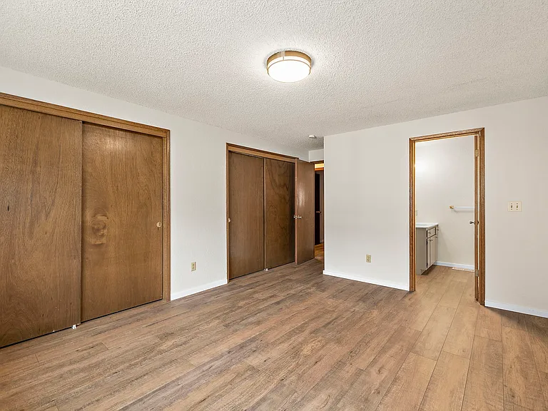 2516 Rockefeller Ave #1 — Photo 24