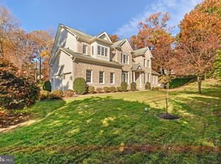 8500 Forest St, Annandale, VA 22003