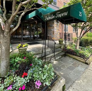 25 Franklin Avenue #3O, White Plains, NY, 10601