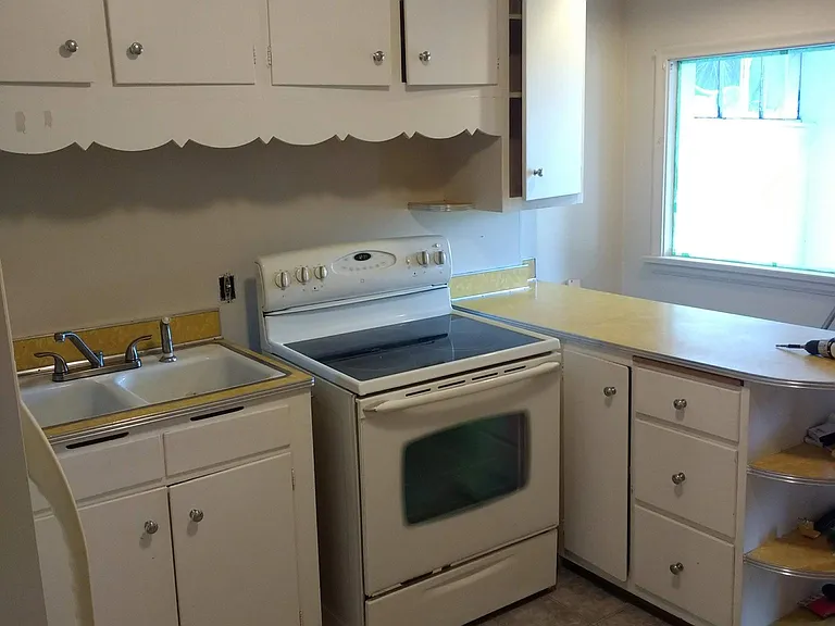 1617 Ogden Ave #1 — Photo 3