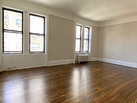 1st image of 142 E 27th St #5FF