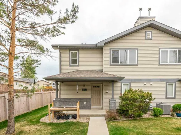 109 N Silkstone Rd W #6, Lethbridge, AB T1J 3A8