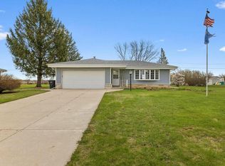 W225S9060 Mount Carmel Rd, Big Bend, WI 53103