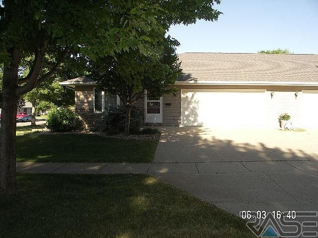 1st image of 518 N Cedar St