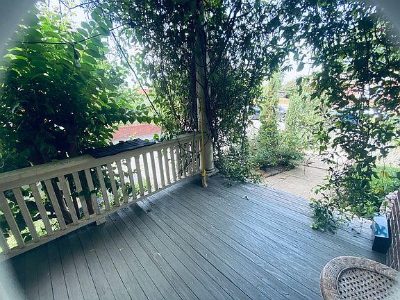 4th image of 25 Mildred Ave
