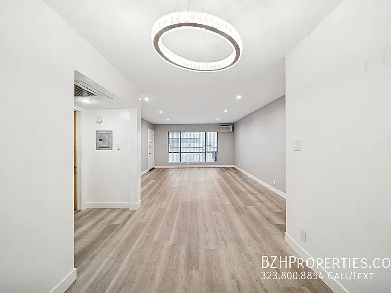 326 S Serrano Ave #4B — Photo 7