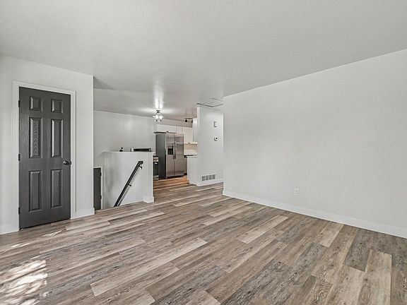 2nd image of 134 21st Ave