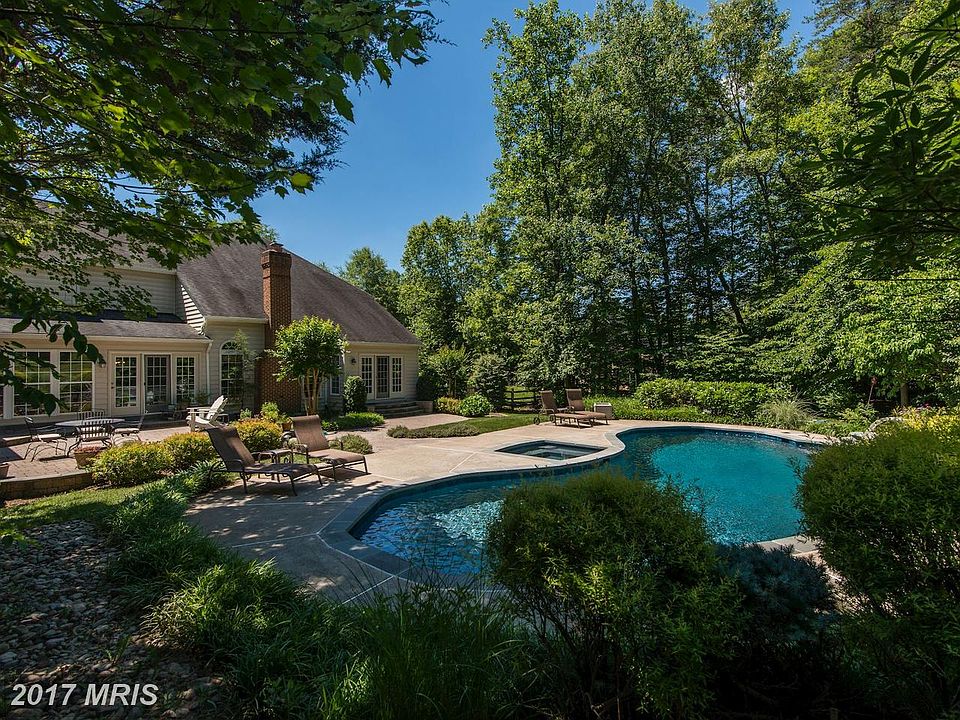 7428 Clifton Quarry Dr, Clifton, VA 20124 | Zillow