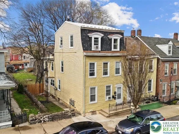 1113 Ferry St, Easton, PA 18042