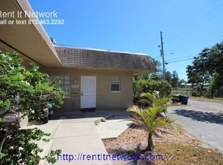 1037 Milwaukee Ave, Dunedin, FL 34698