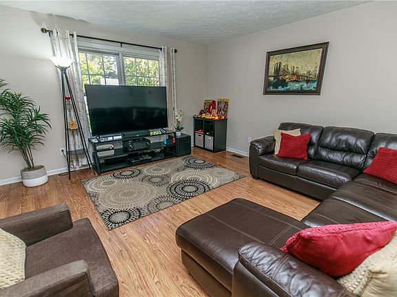 4th image of 505 Grove Ave