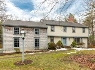 8 Pine Glen Dr, North Reading, MA 01864