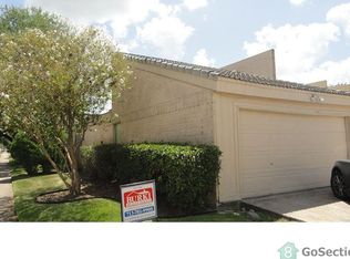 7825 Creekbend Dr, Houston, TX 77071