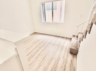 11258 Morrison St APT 101, North Hollywood, CA 91601