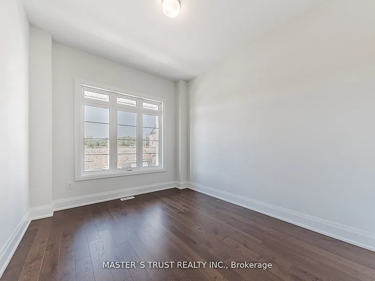 15 Backhouse Dr — Photo 3