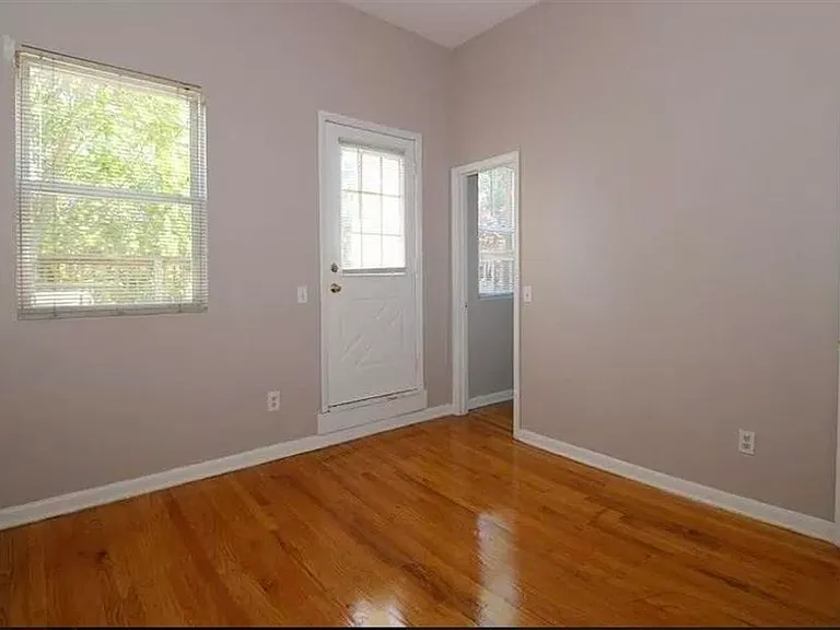 511 Park Ave #2 — Photo 6