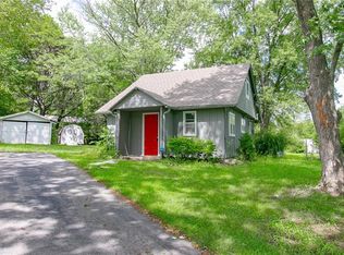 110 W 7th St, Knob Noster, MO 65336