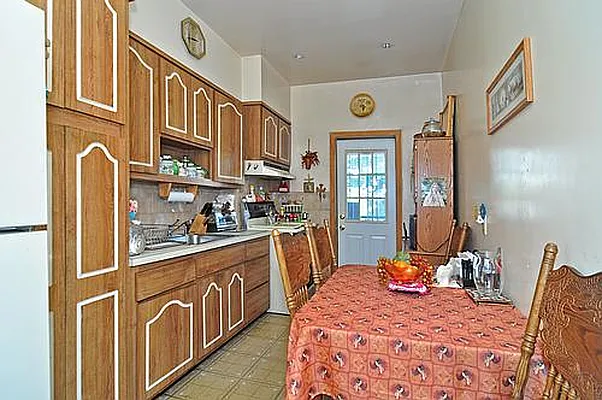 Sold by House-N-Key Realty | media 3