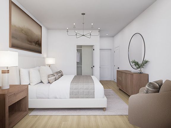 Spacious Owner s Suite