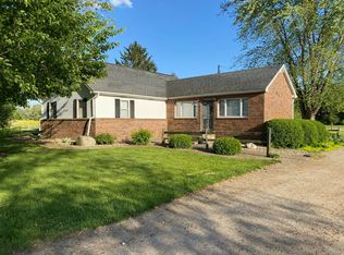 17544 E 3200 North Rd, Rossville, IL 60963