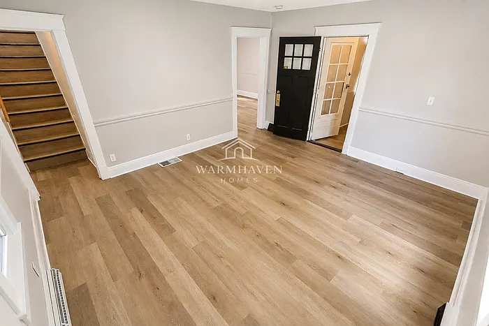3 bed, 2.0 bath, 1240 sqft, $1,395 — Photo 4