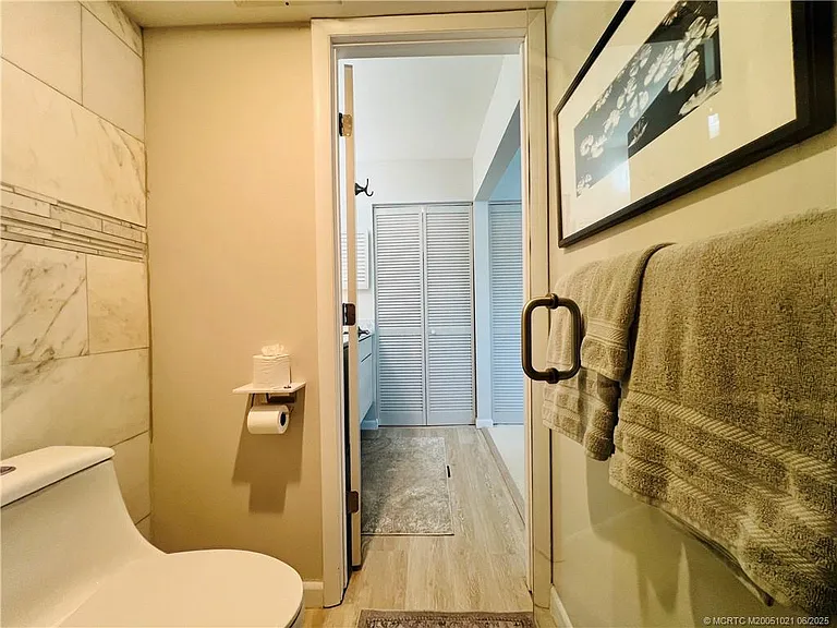 1550 NE Ocean Blvd #C204 — Photo 36