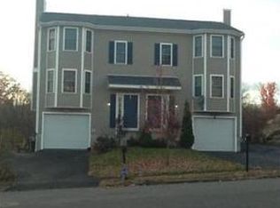 35 Sophia Dr, Worcester, MA 01607