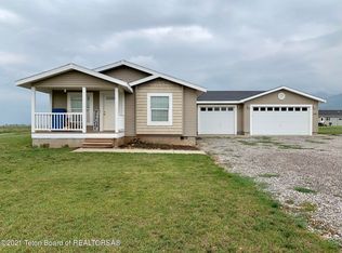 112 Abe Ln, Bedford, WY 83112