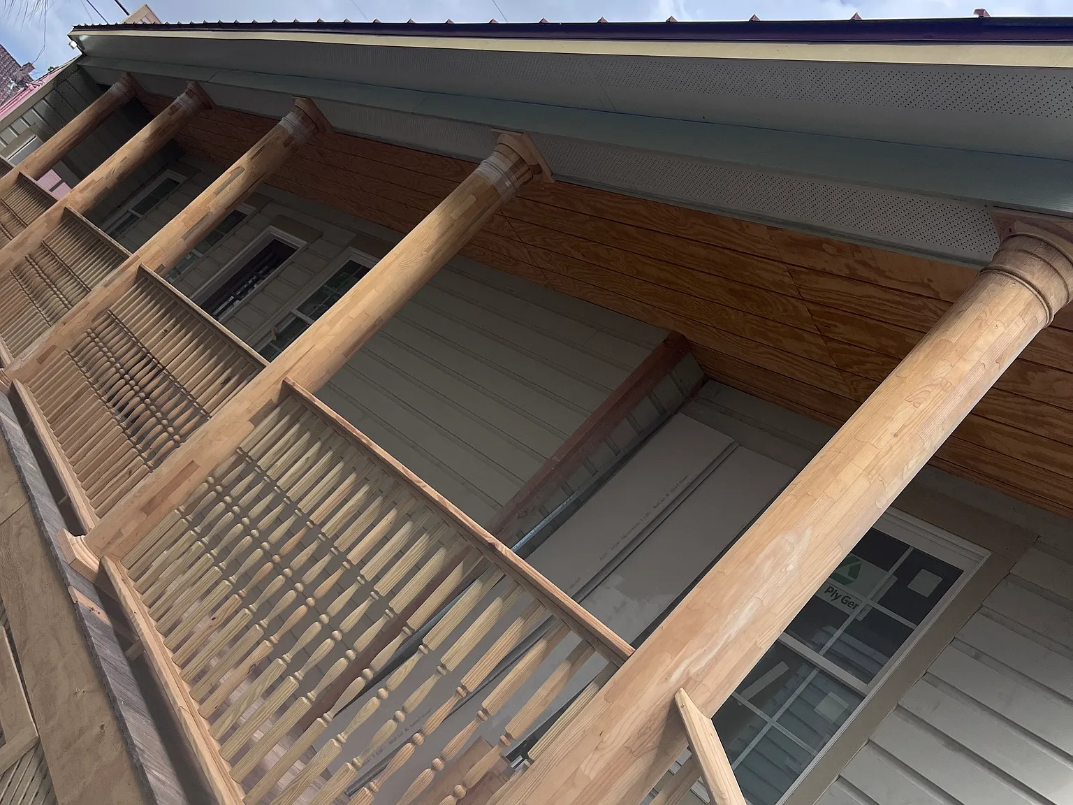 4 bed, 1775 sqft, $4,995 — Photo 4