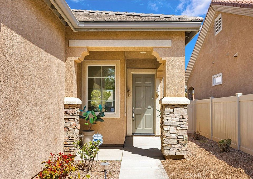 10669 Lanigan Rd, Apple Valley, CA 92308 | Zillow