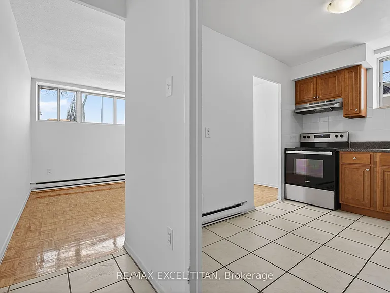 1042 Sheppard Ave W #G1 — Photo 9