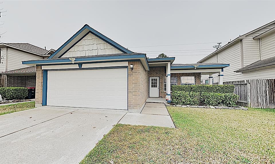 1st image of 11826 Sardis Lake Dr