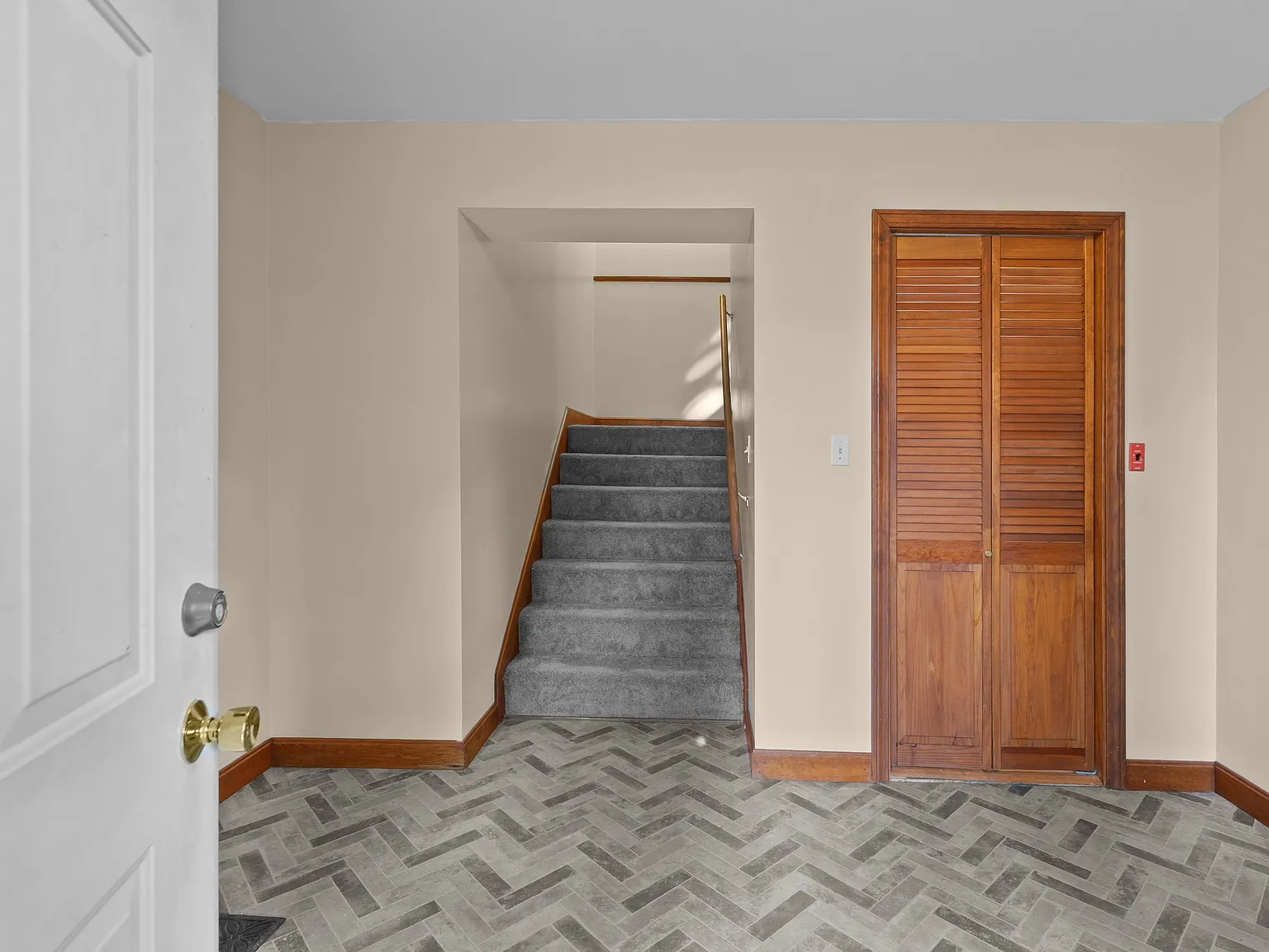 3 bed, 1800 sqft, $3,500 — Photo 3