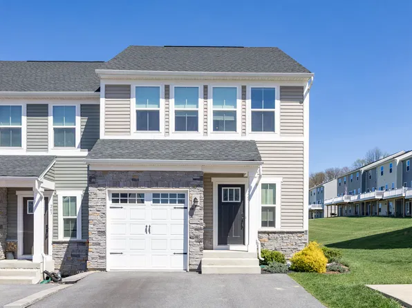 265 Chase Dr, Downingtown, PA
