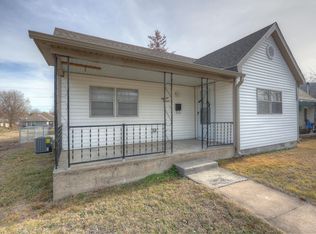 1811 S Grand Ave, Joplin, MO 64804