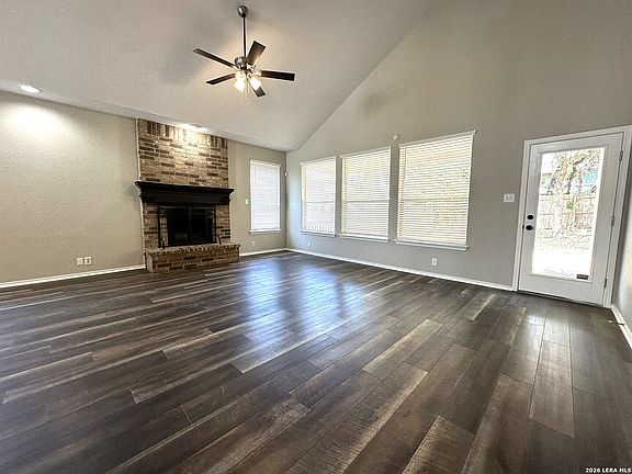 5th image of 756 San Luis