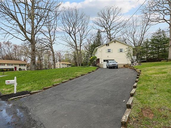 3rd image of 540 Westfield Dr