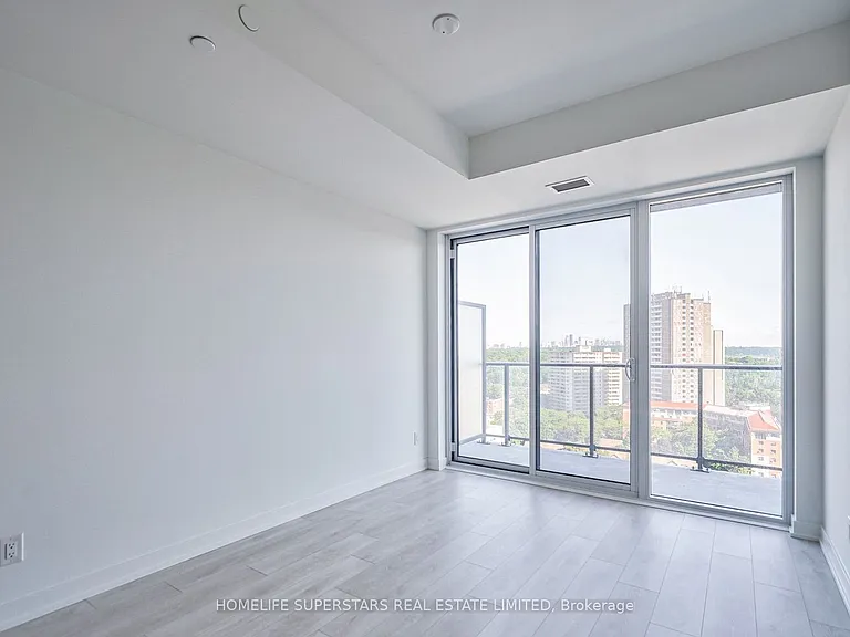 5 Defries St #1611 — Photo 5
