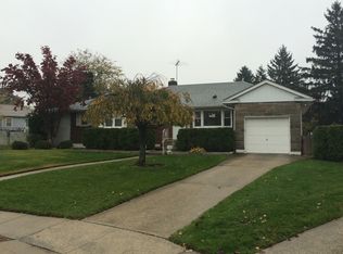 1171 Kelly Ct, Valley Stream, NY 11580