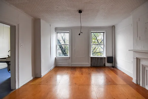 Rented by The Agency | media 2