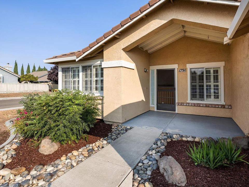 1st image of 1791 Tennis Ln