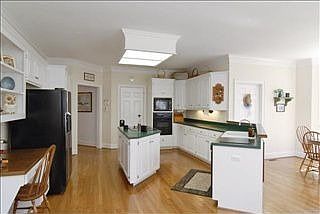 1st image of 9 Ryedale Ct