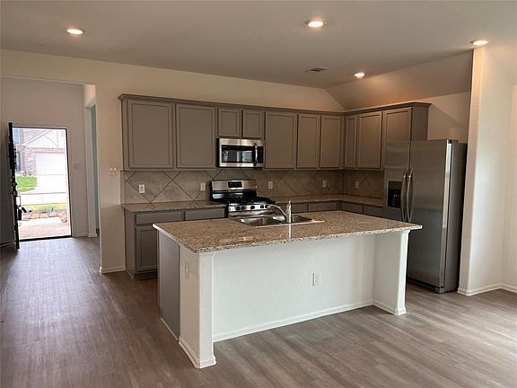 4th image of 3711 McCrary Falls Way