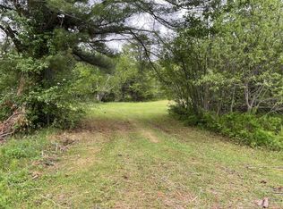 712 Prescott Rd, Manchester, ME 04351