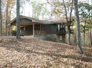 973 Patterson Town Ln, Decaturville, TN 38329