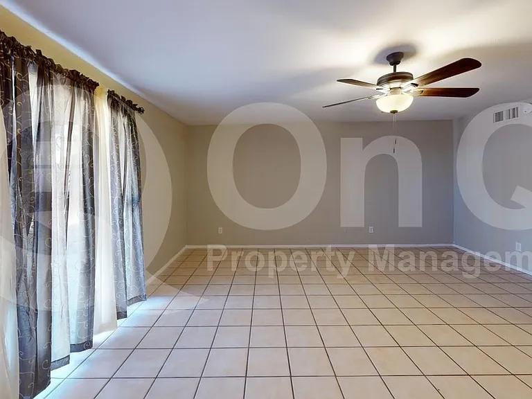 7861 E Lester St — Photo 5