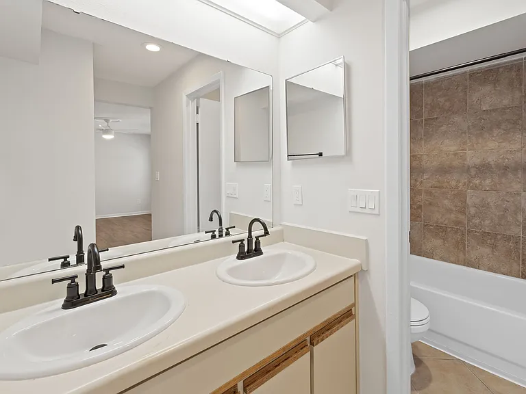 208 S Habana Ave #208B — Photo 27