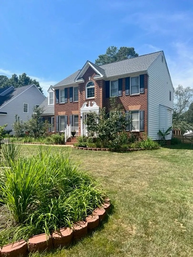 Building Photo - 5736 Lake West Ter
